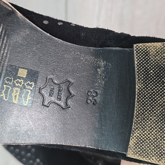 Free People Women Stud Black SuedeAnkle Boots Shoes Moto 38/7-7.5 - Picture 12 of 12